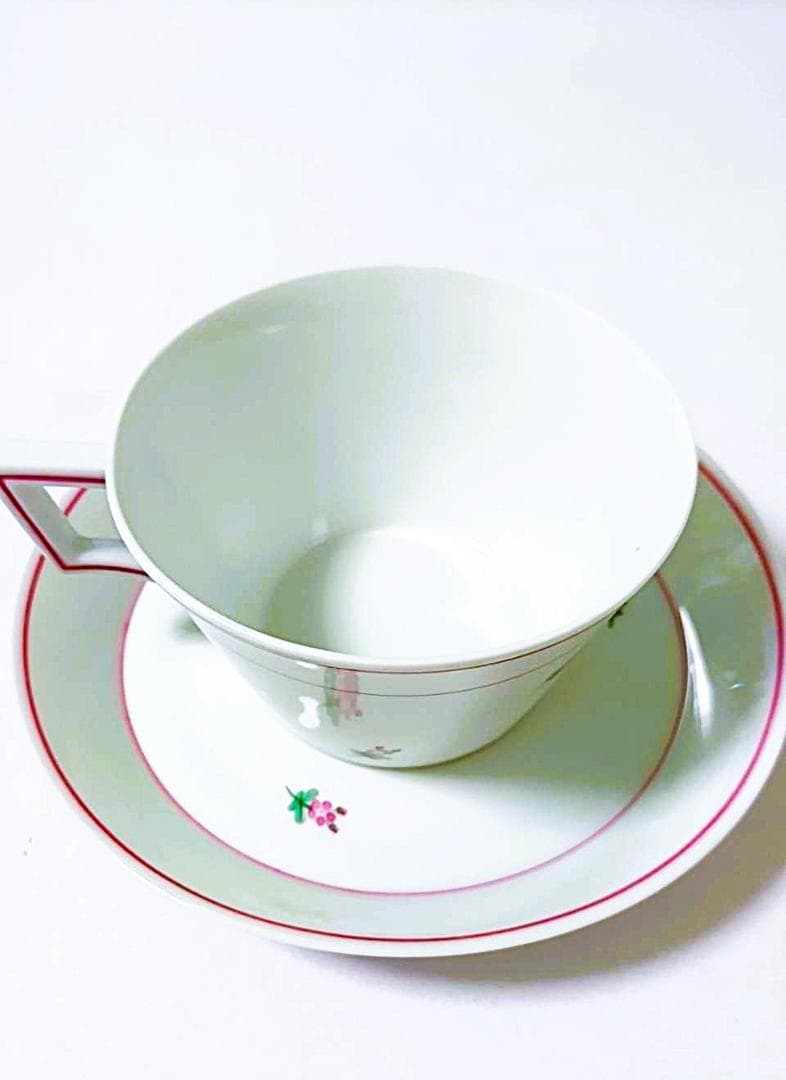 アウガルテン・オールドウィンナーローズ（モーツアルト）カップセットとキャンドルｓ