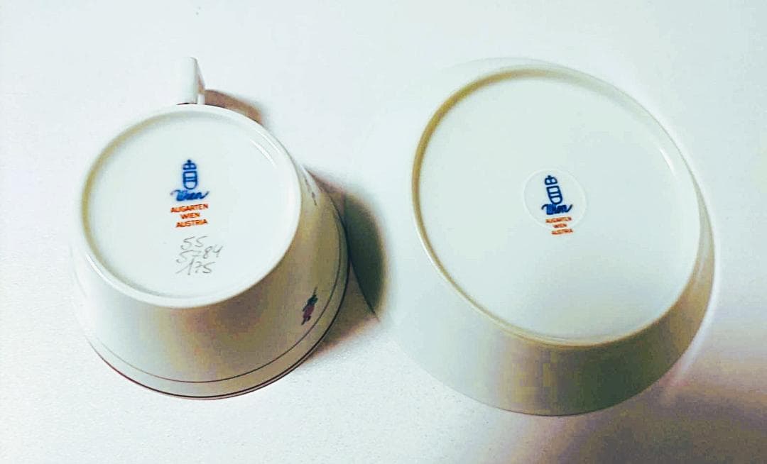 アウガルテン・オールドウィンナーローズ（モーツアルト）カップセットとキャンドルｓ