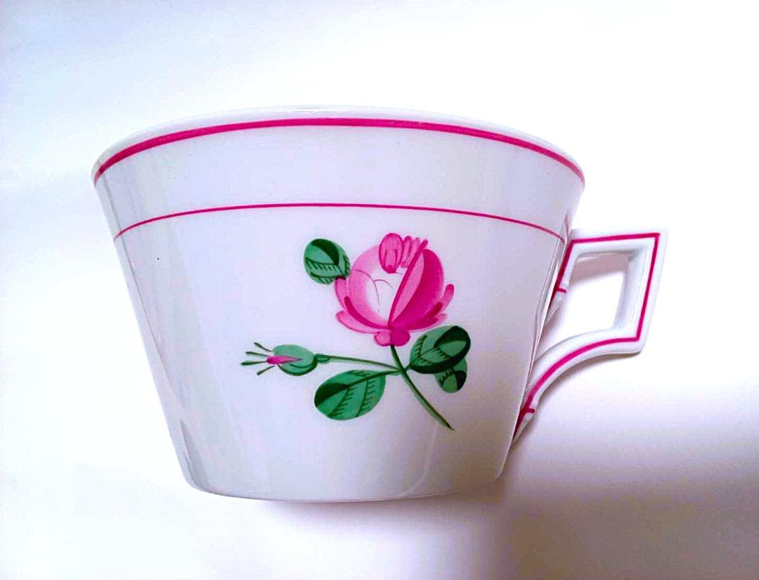 アウガルテン・オールドウィンナーローズ（モーツアルト）カップセットとキャンドルｓ