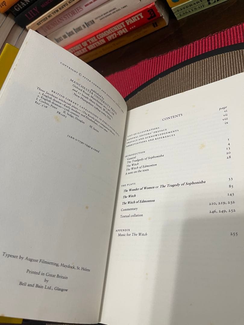 洋書 Three Jacobean Witchcraft Plays