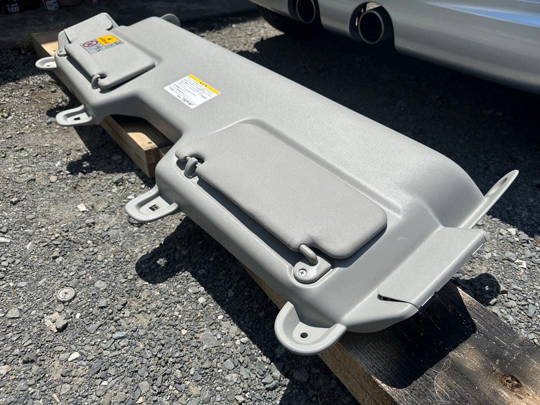 DA17系エブリィ全体純正オーバーヘッドコンソールキット！モノも綺麗です。