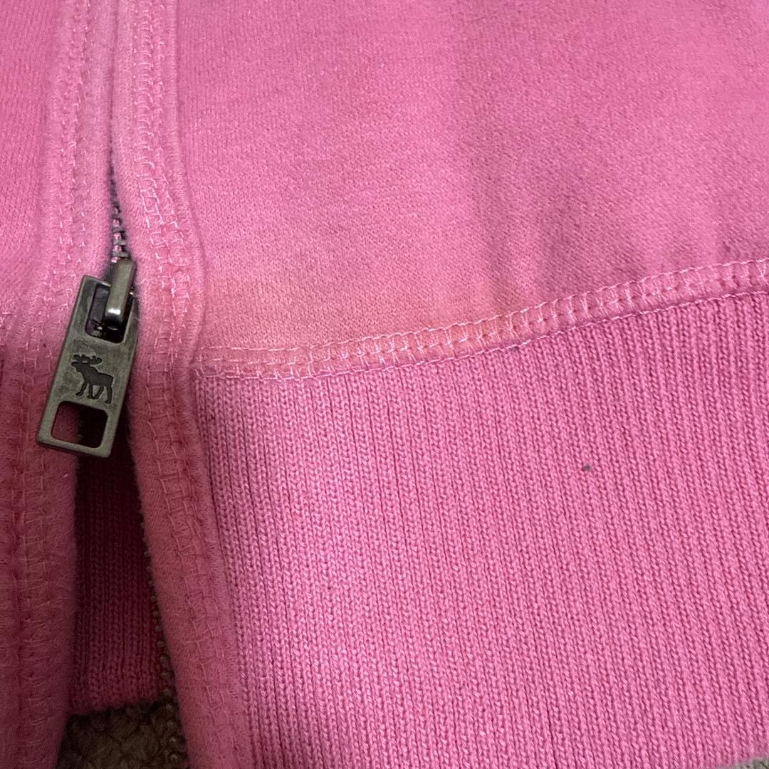 ABERCROMBIE AND FITCH ピンクパーカー S