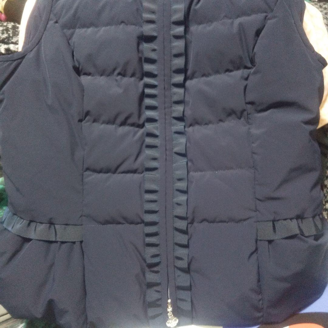 エムズグレイシー 可愛いフリルつきダウンベスト フードつき