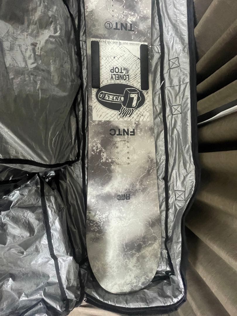 FNTC TNT スノーボード & LINK バインディング