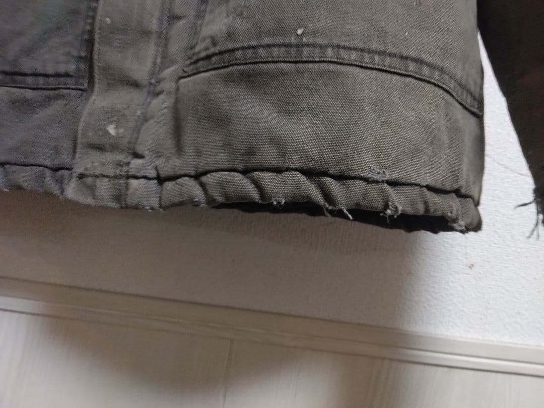 Carhartt トラディショナルコート 中綿入り ダックワークジャケット