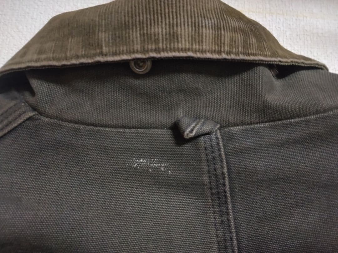 Carhartt トラディショナルコート 中綿入り ダックワークジャケット