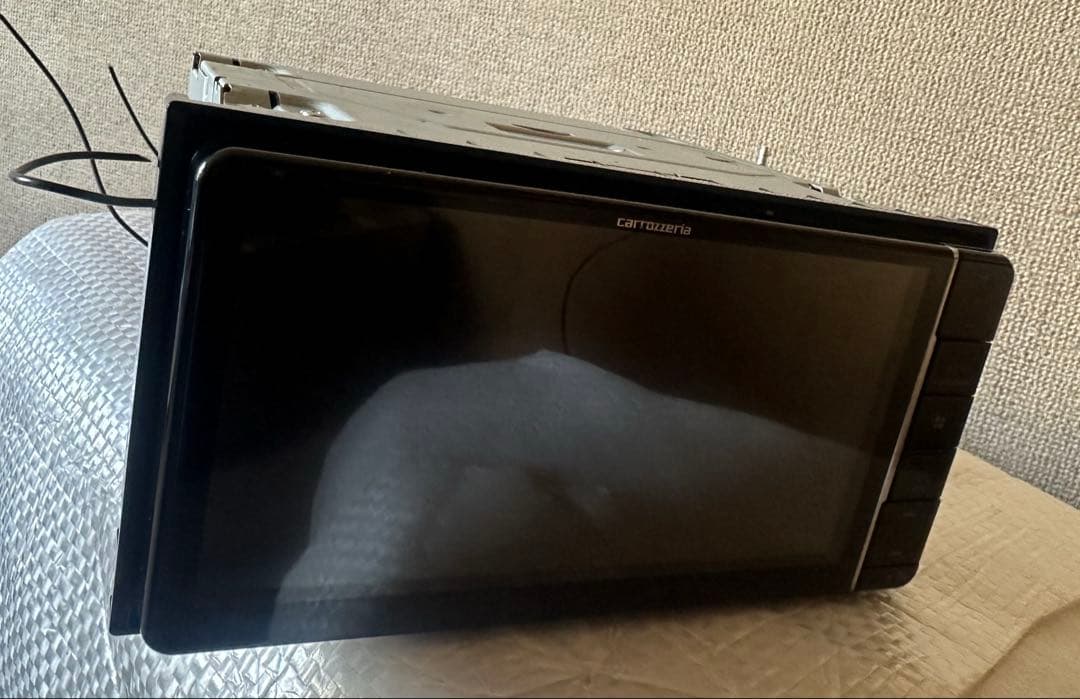 カロッツェリア AVIC-RW711 カーナビ MapData2020