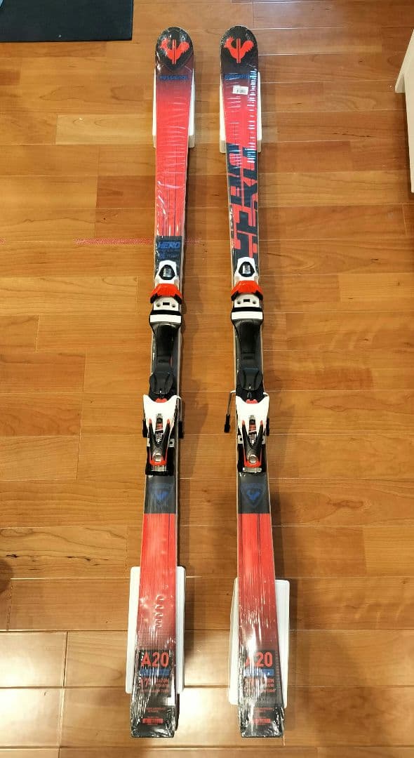 希少 新品　ロシニョール 171センチ GSスキー板