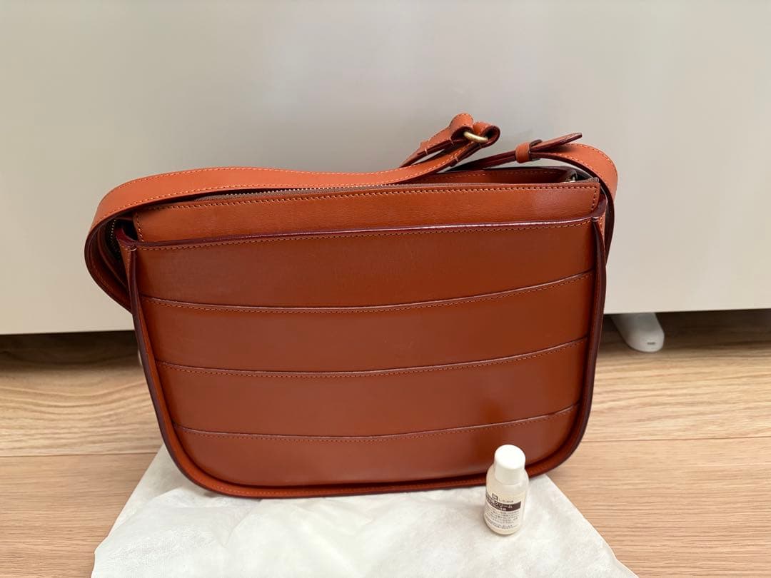 いたがき鞄　ショルダーバックS