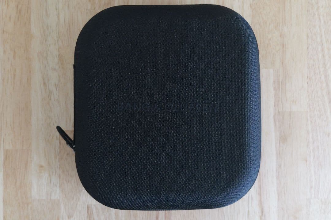 Beoplay HX ブラック ケース付