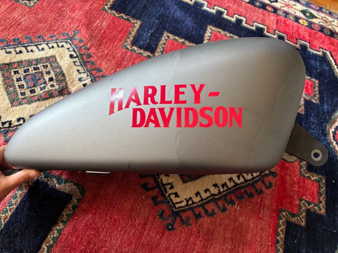 ハーレー/スポーツスター/純正タンク/スポタン