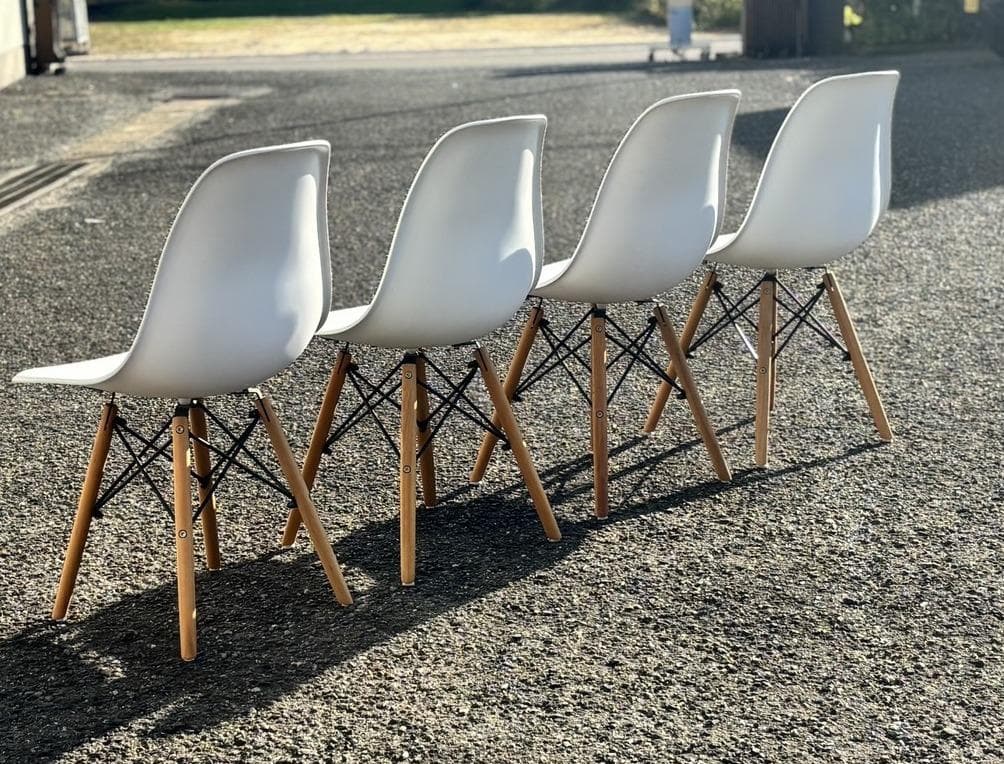 ☆引き取り限定☆ ダイニングチェア４脚 / シェルチェア / ホワイト