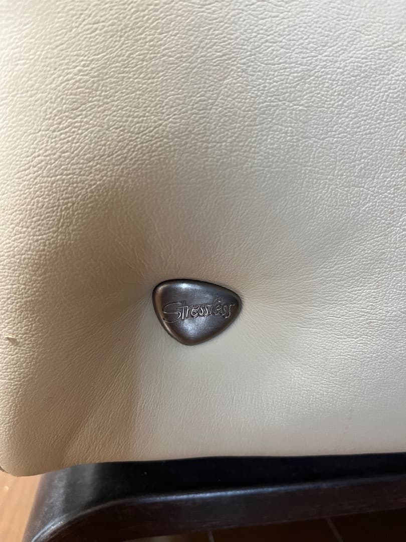 値下げ！【エコーネス】2人掛けリクライニングソファ　ストレスレス　送料込み