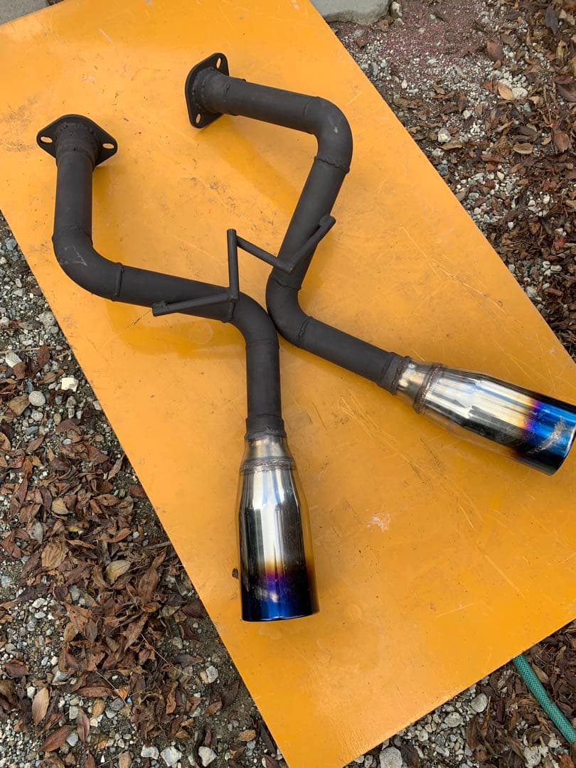 v37スカイライン ワンオフマフラー　リアピースストレート