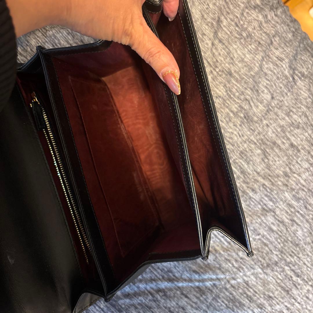 美品　GUCCI ブラックレザー ショルダーバッグ