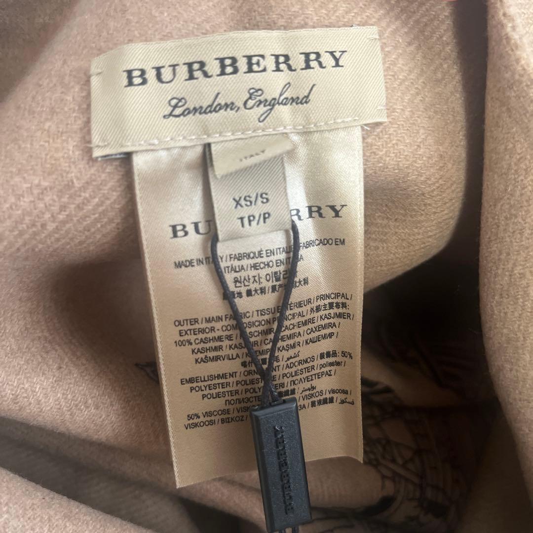 週末セール 新品未使用タグ付き バーバリー ポンチョ ケープ