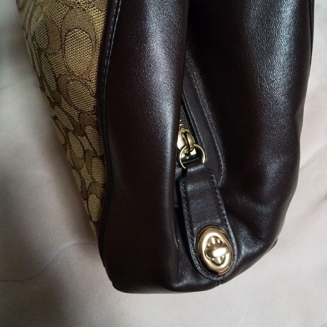 【COACH コーチ】ショルダーバッグ シグニチャー