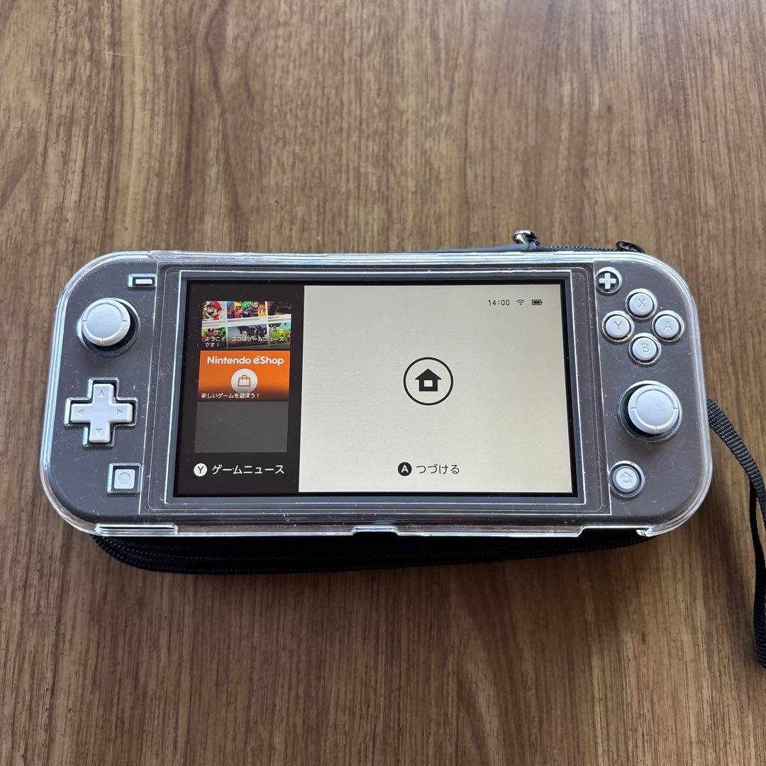 Nintendo Switch Lite クリアデザイン