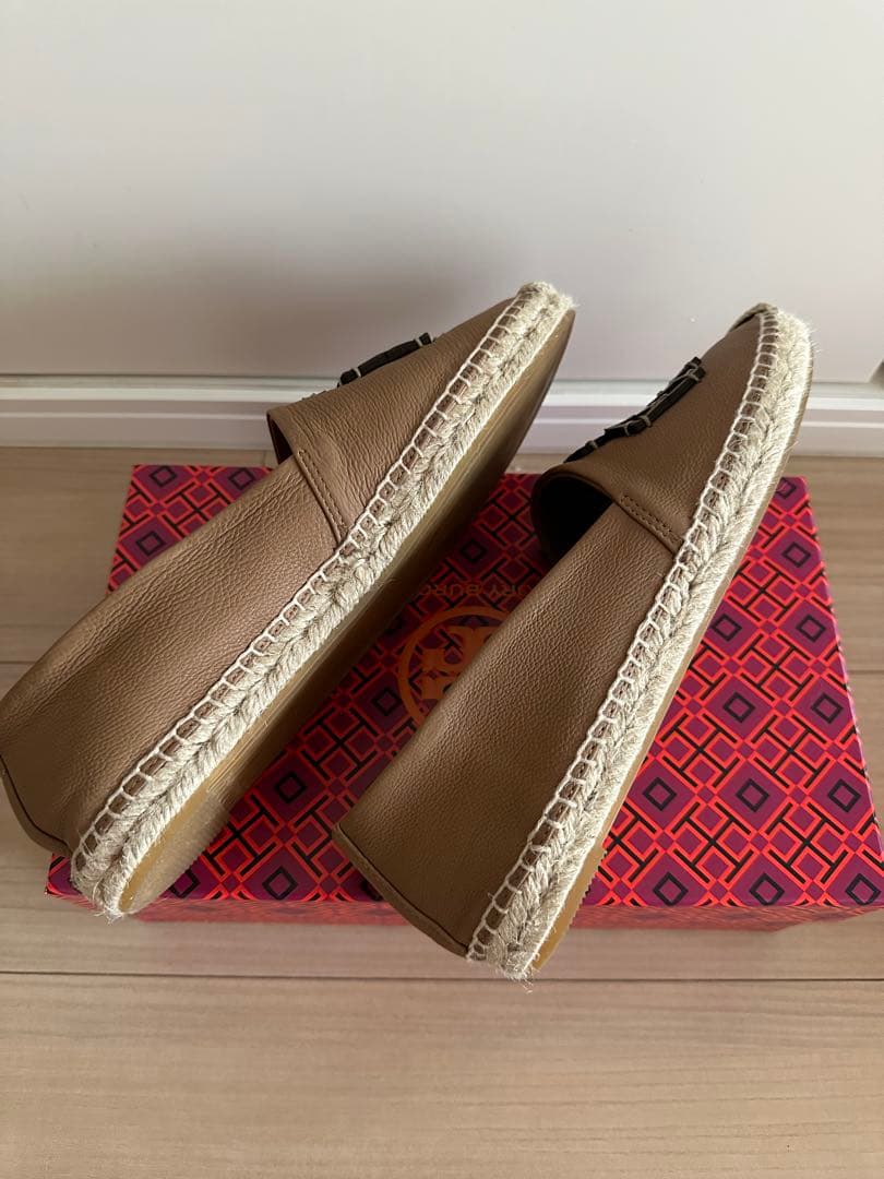 Tory Burch ベージュ エスパドリーユ