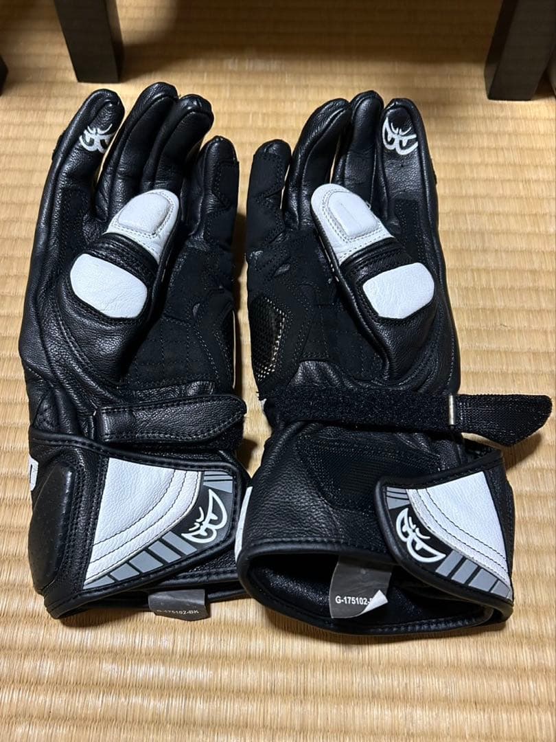 BERIK ベリック G175 バイクグローブ 黒/白 レーシンググローブ