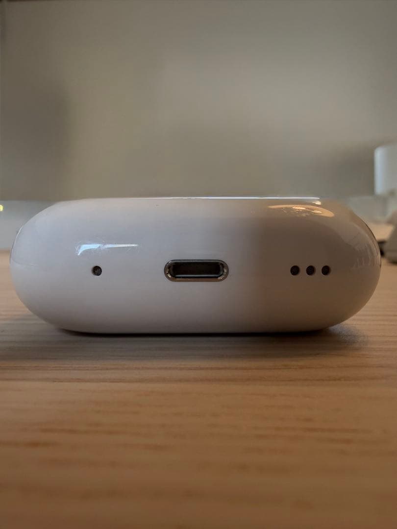 AirPods pro 第二世代 (Lightning)