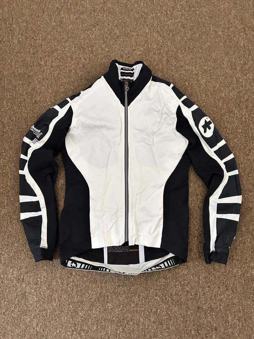 ASSOS 冬用サイクルジャージ