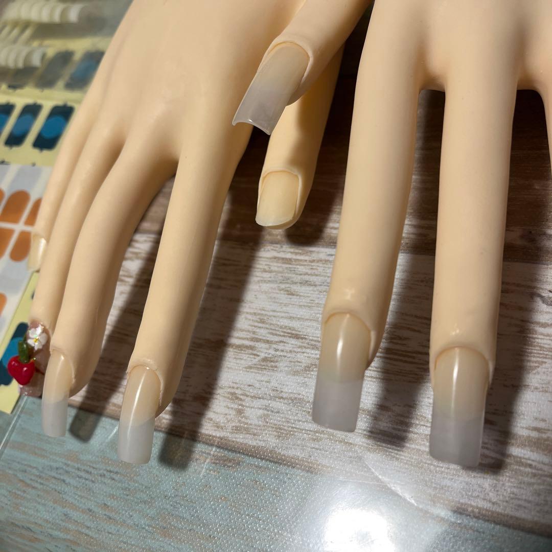 ネイリスト技能検定認定モデルハンド