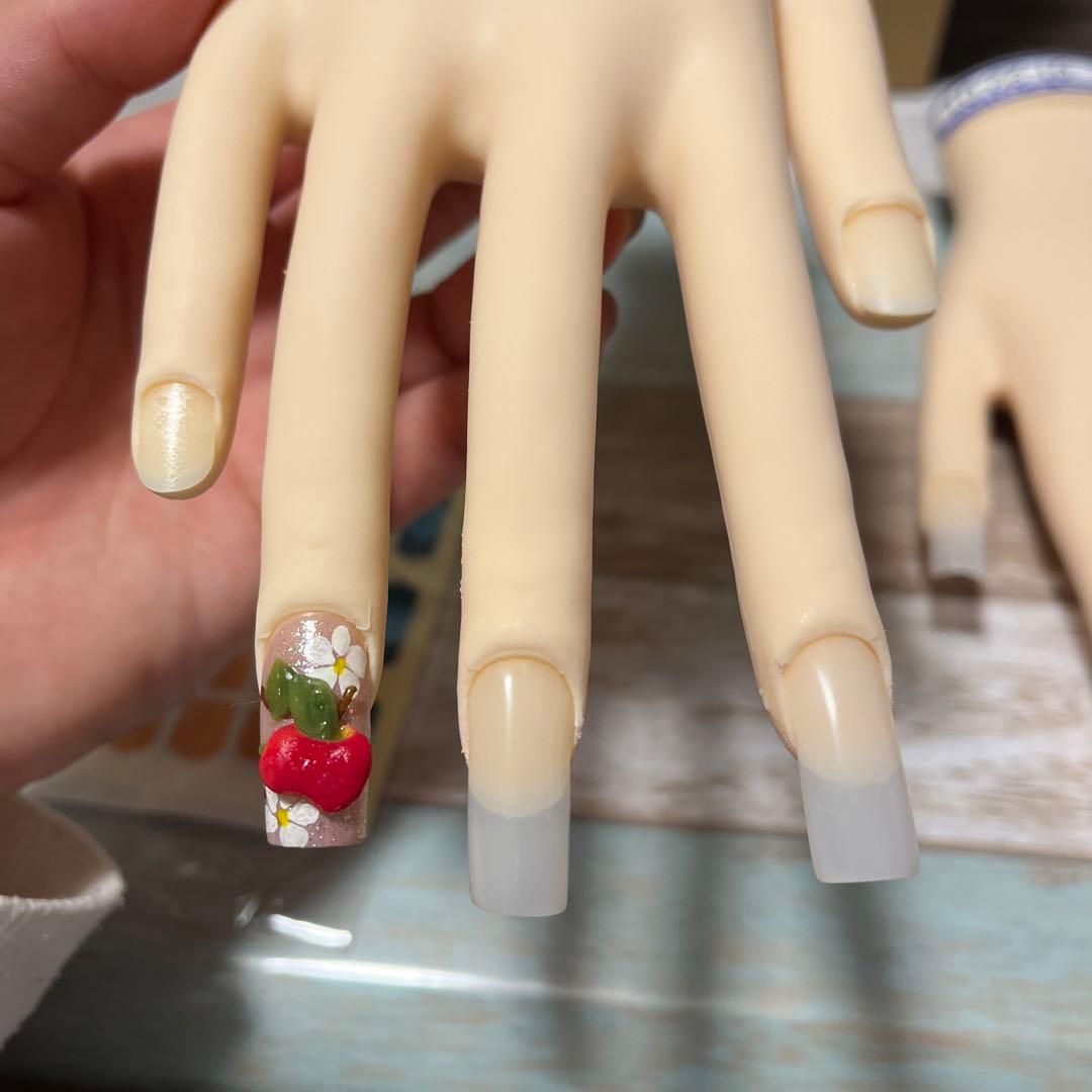 ネイリスト技能検定認定モデルハンド