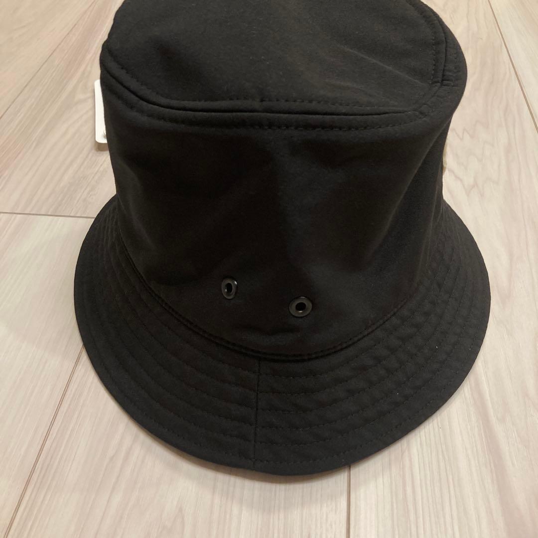 新品 MONCLER バケットハット　Lサイズ