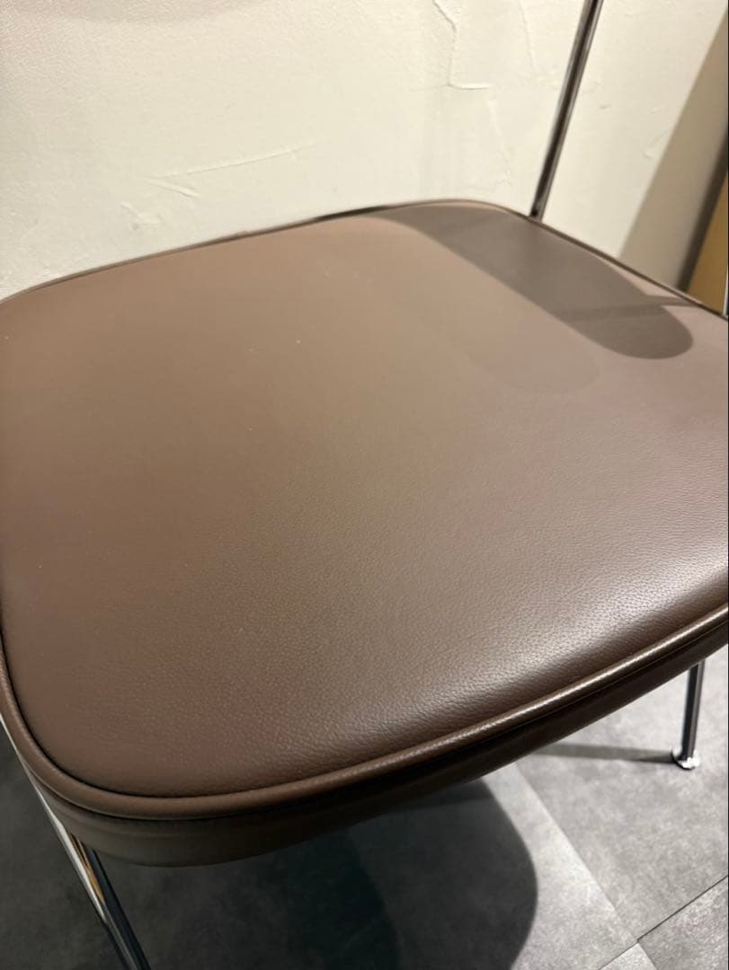 美品 ロビンデイ Case Furniture 675チェア 本革