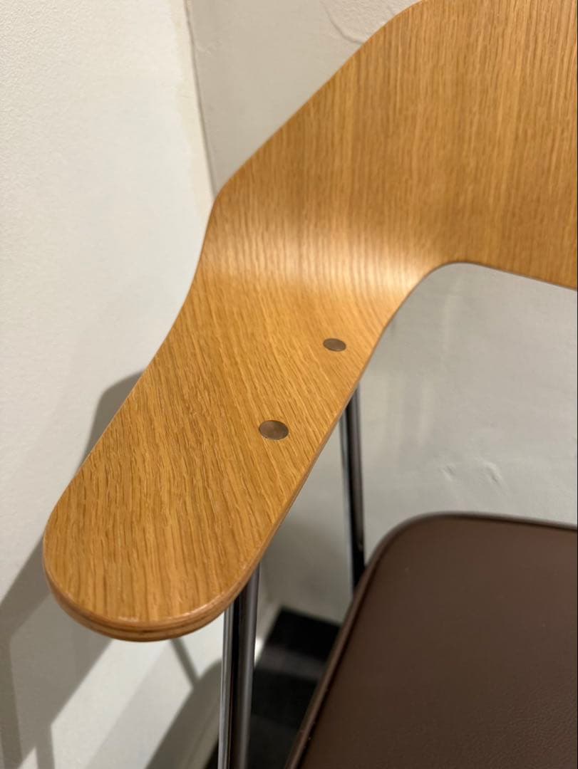 美品 ロビンデイ Case Furniture 675チェア 本革