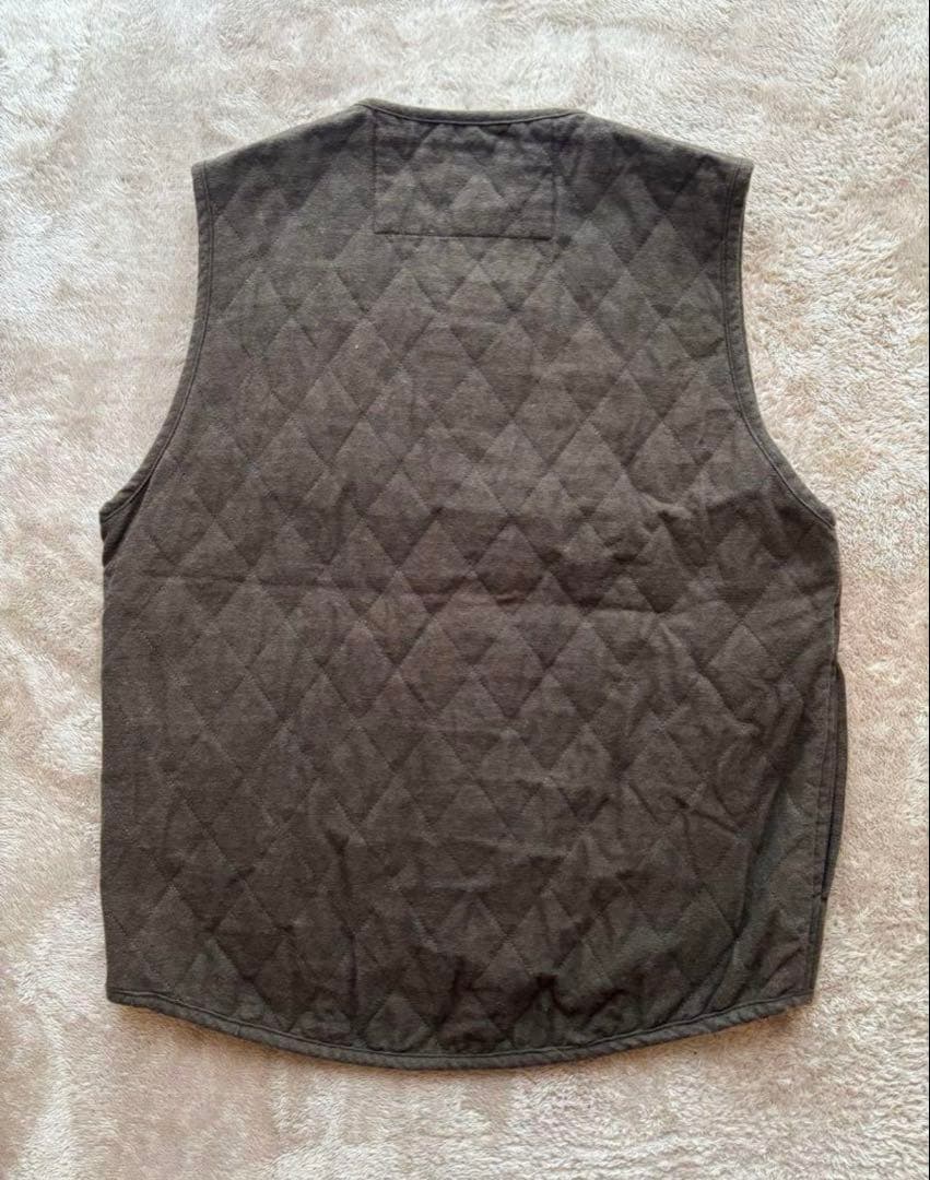  peak キルティングベスト　ブナさん　オモシーチャンネル