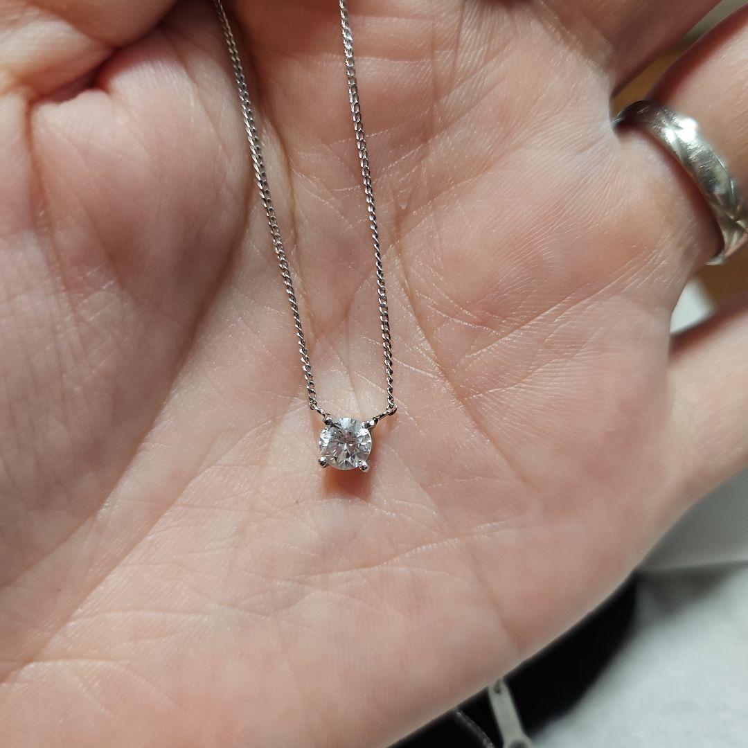 プラチナ　1粒ダイヤモンド　ネックレス