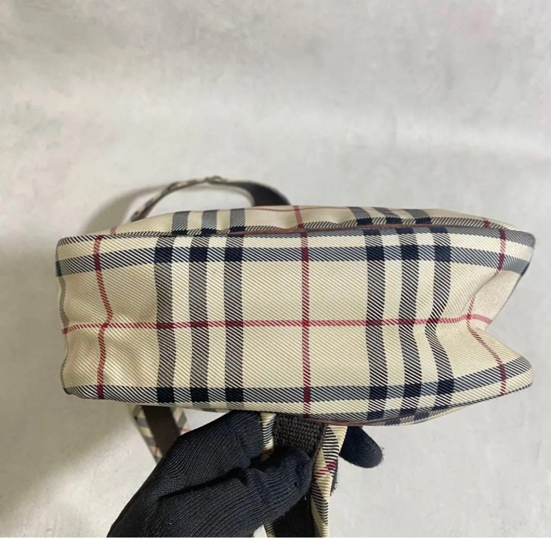 希少！！！バーバリーボディーバック！