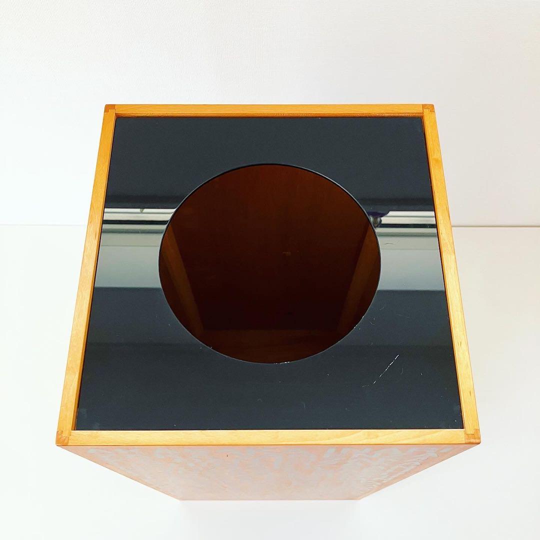 ゴミ箱　くずかご　モダンデザイン　古物　蚤の市　インテリア雑貨　オブジェ