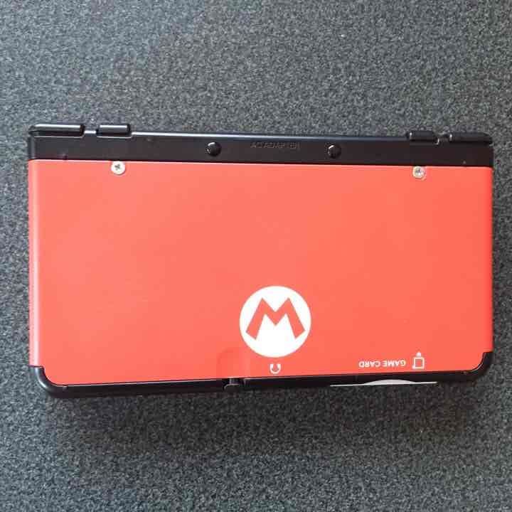 3DS マリオの外装