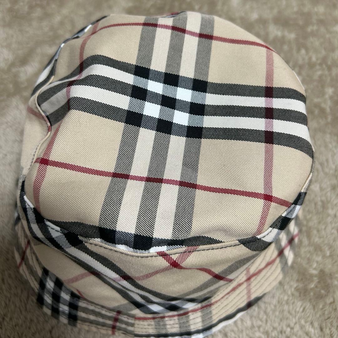 バーバリーリバーシブルノバチェックハット