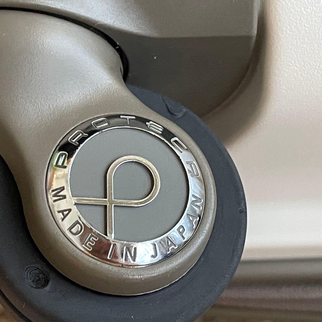 スーツケース　プロテカ　85L ウォームグレイ