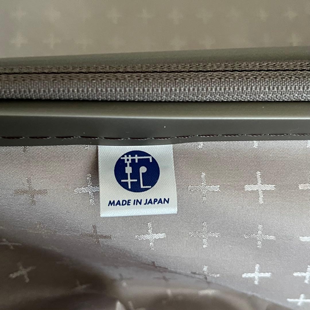 スーツケース　プロテカ　85L ウォームグレイ