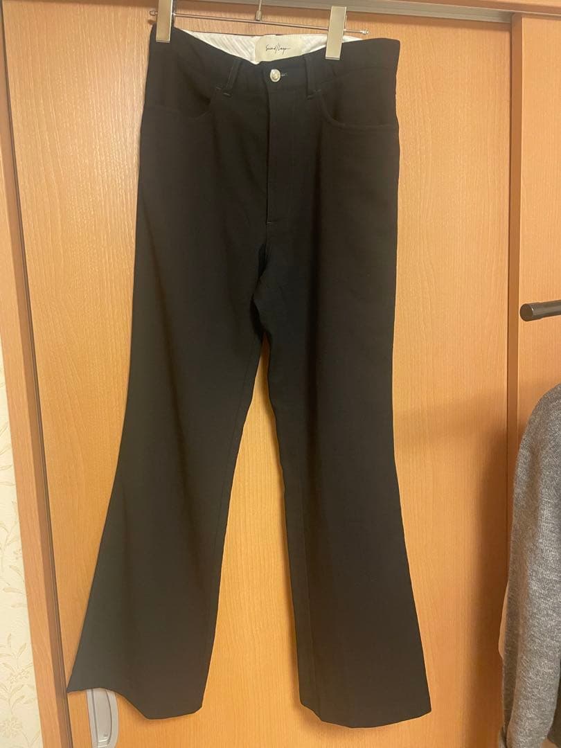 VALLUCO Second Layer 黒 フレアパンツsize44