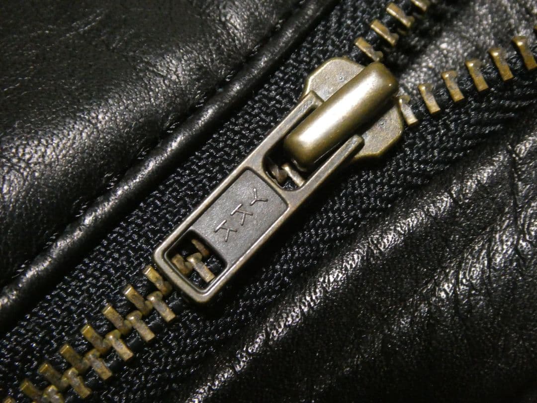 美品！キングサイズW94！リアルレザースラックスパンツ