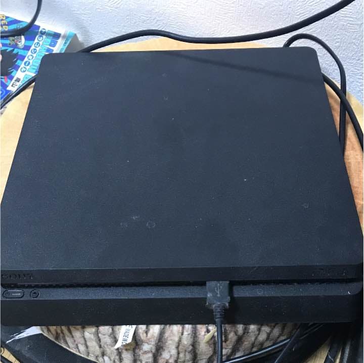 PS4 本体 中古