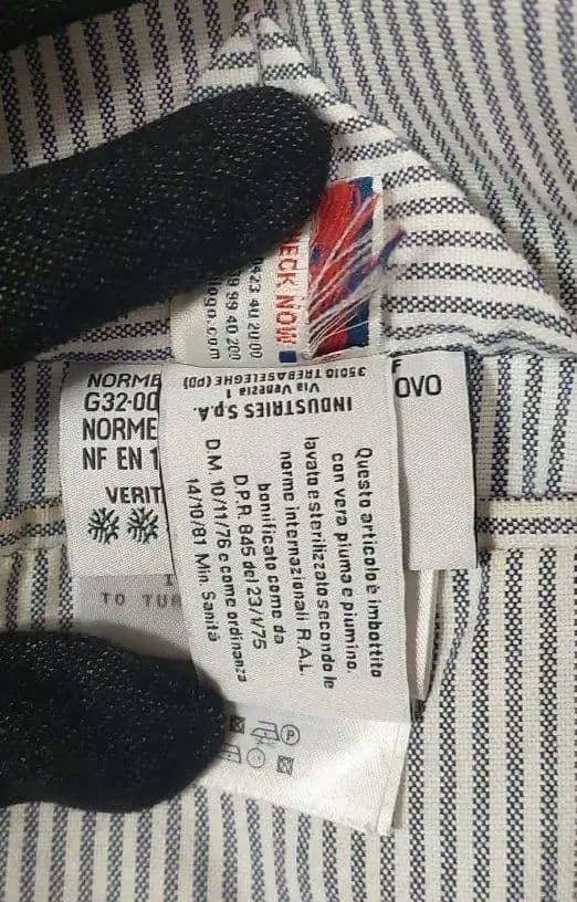 MONCLER　GAMMEBLEU 　ダウンベスト モンクレール　ガムブルー