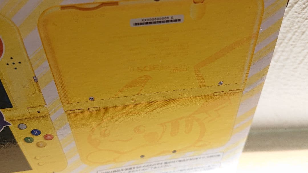 新品 Newニンテンドー3DS LL ピカチュウ