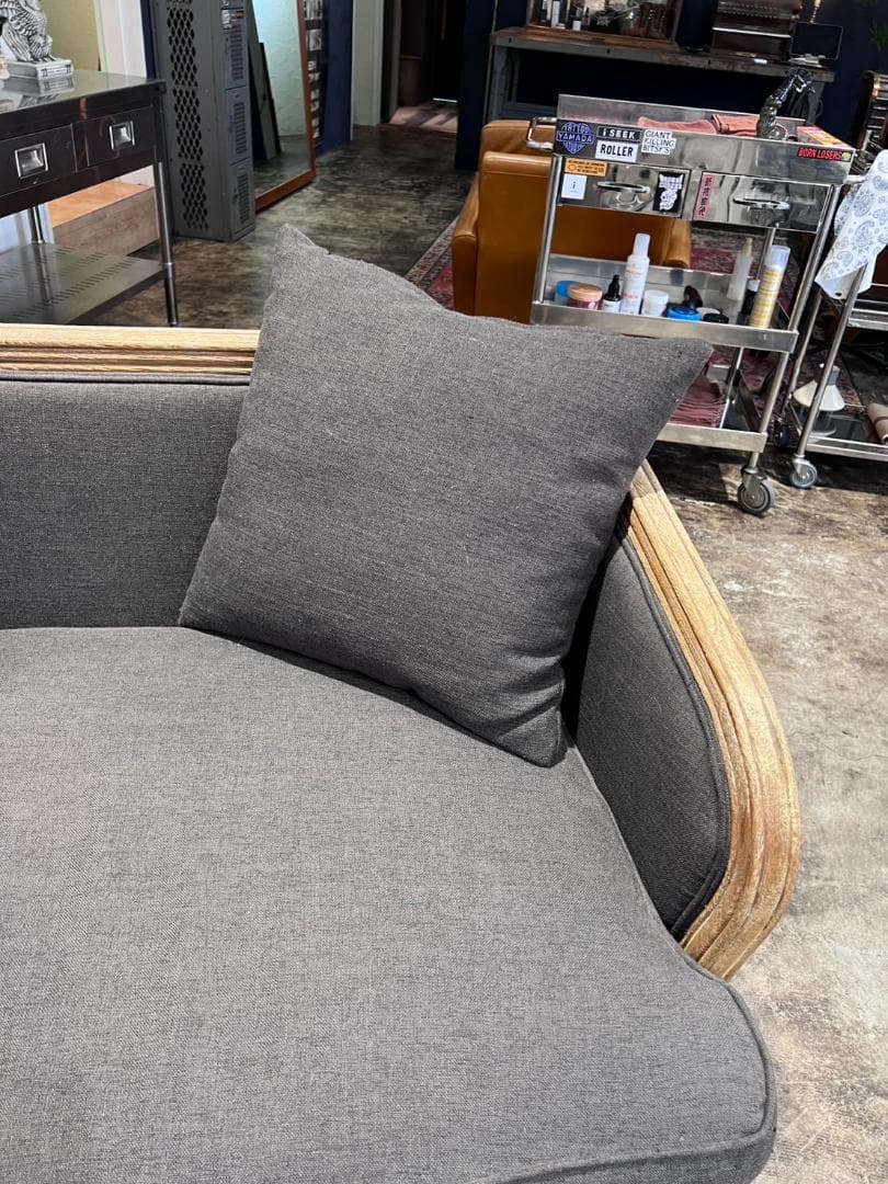 【値下げ】【SHARK ATTACK】ヴィンテージ 3人掛けソファ /ヨーロッパ