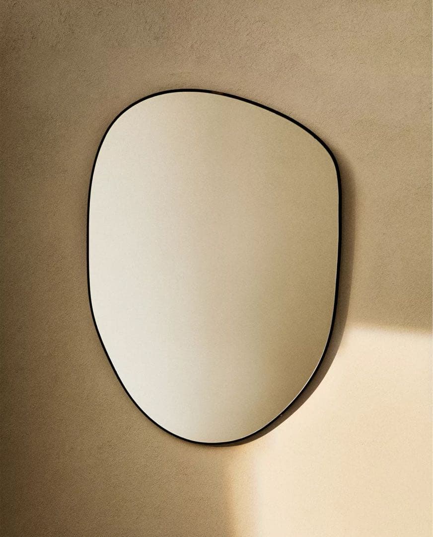 ZARA  イレギュラーミラー　小　70cm x 50cm