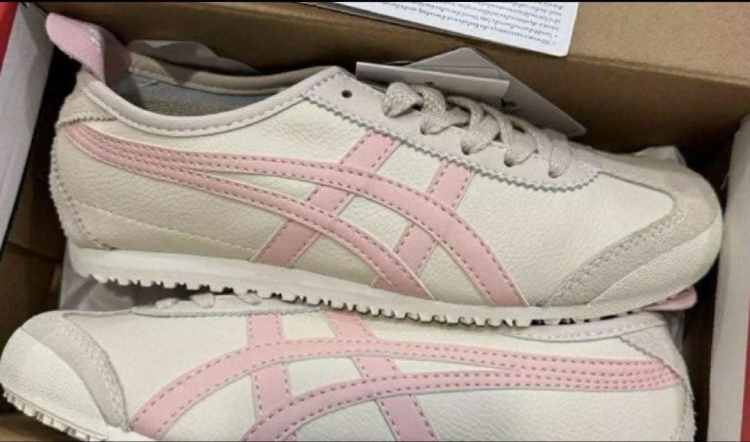 【未使用】オニツカタイガー　メキシコ66 スニーカー　ピンク×ホワイト　レザー