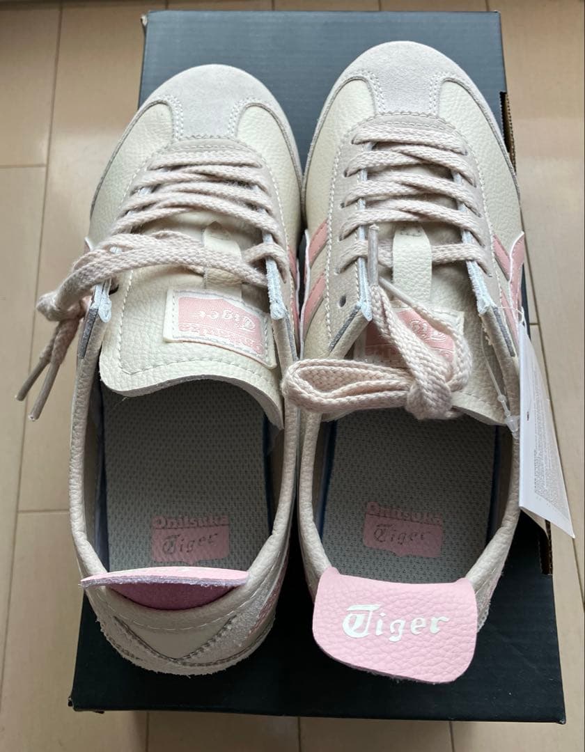 【未使用】オニツカタイガー　メキシコ66 スニーカー　ピンク×ホワイト　レザー
