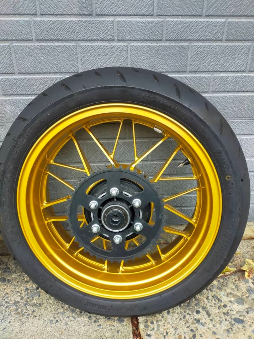 Z900RS SE 2022モデル　純正ゴールドホイール　タイヤ・前後セット