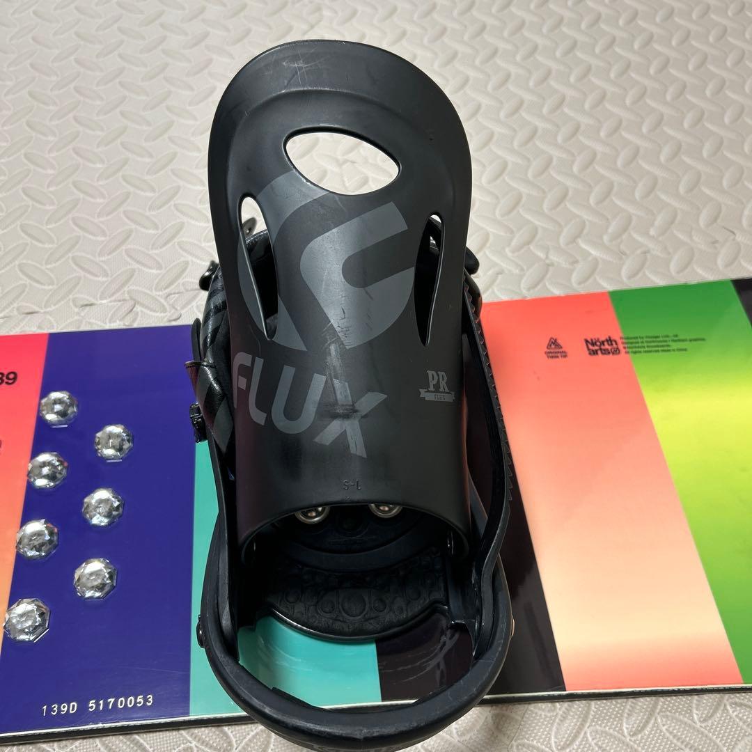 Northarts 139cm スノーボード FLUXバインディング